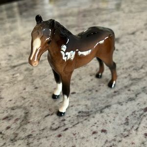 Beswick- Standing Foal